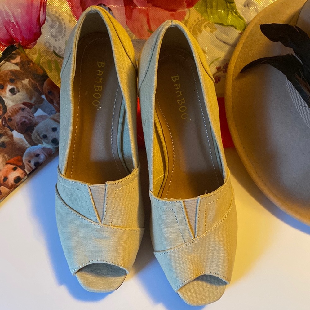 Bamboo Cork Wedge Beige Canvas Size 6 1/2